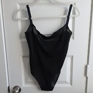 Skims Sheer Sculpt Bodysuite Medium Onyx #106